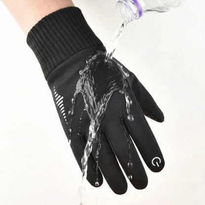 NEW Water Resistant Thermal Winter Gloves ❄️ - Stay dry and warm 🔥🌡️